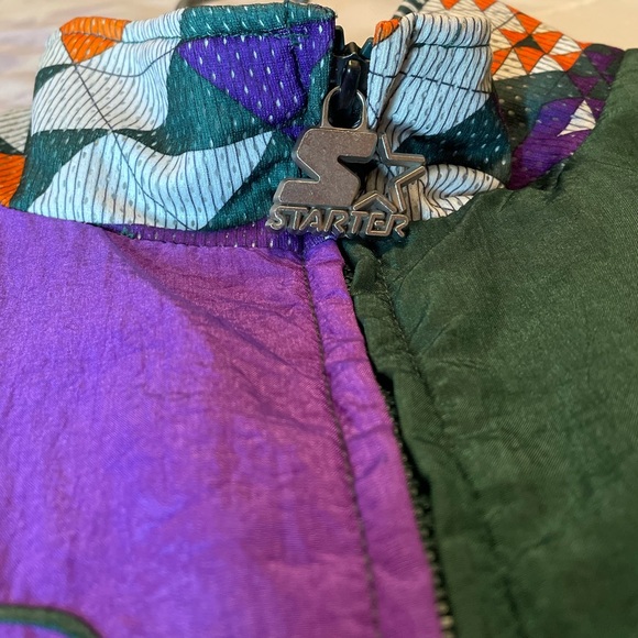 Beautiful authentic starter wind breaker coat from the 80s. - Picture 4 of 10